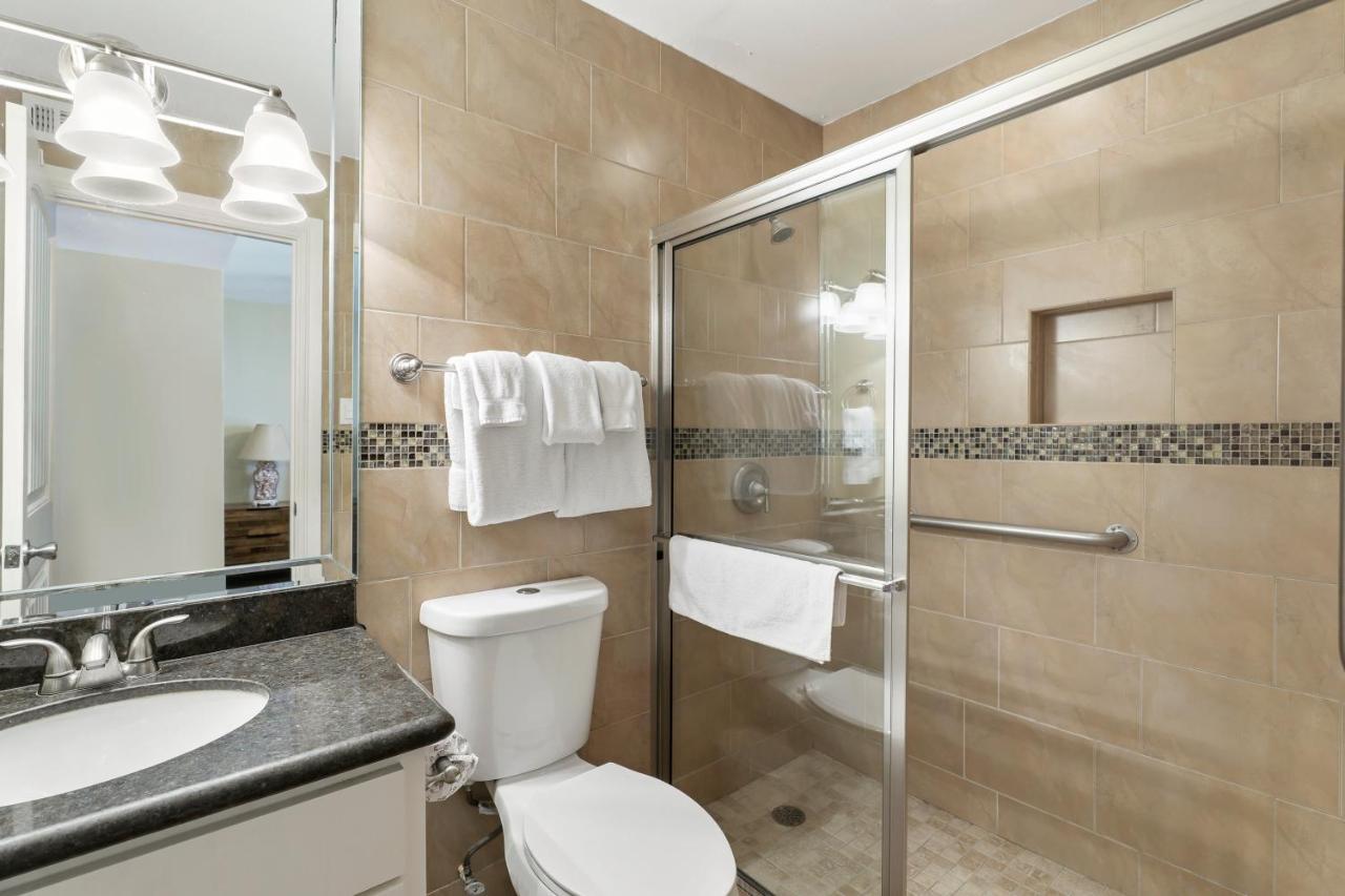 Ground Floor Beachfront Beauty! Steps To The Beach And Pool South Padre Island Exterior photo